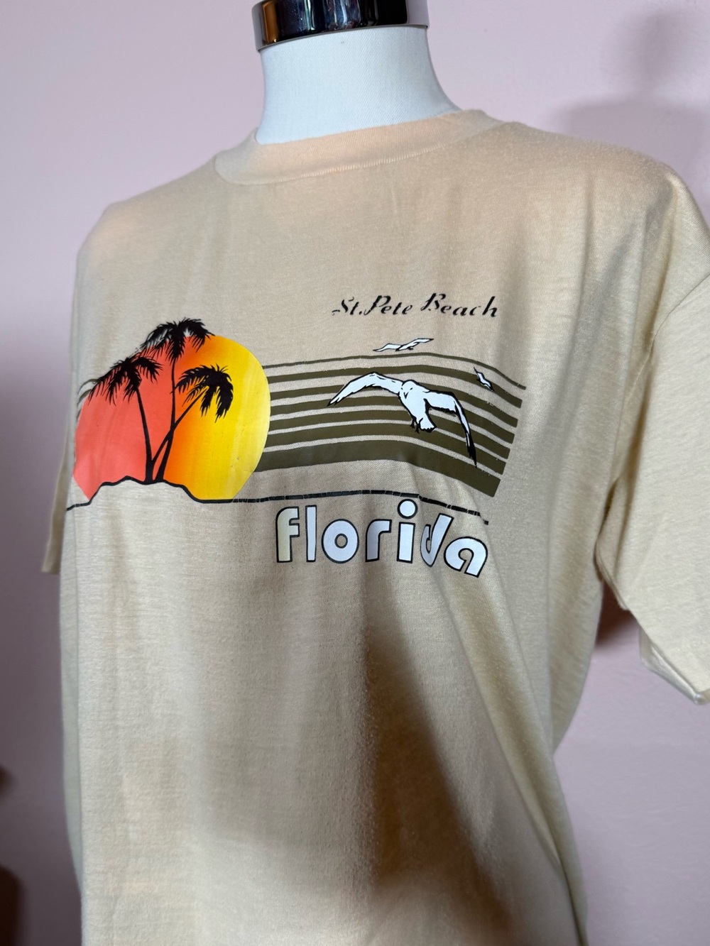Vintage sportswear 1980’s Sunset St Pete’s Beach Florida tee shirt large
